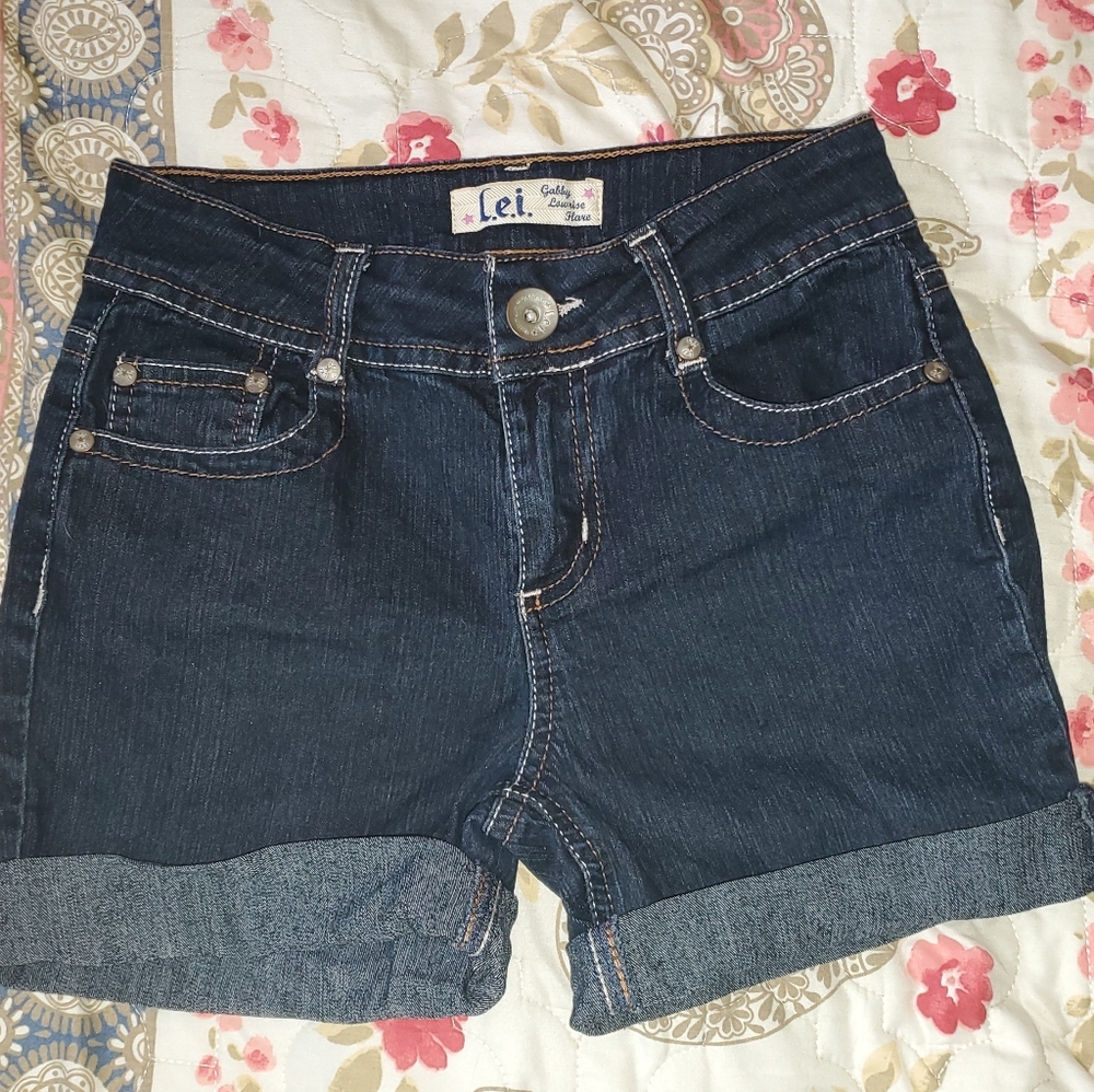 Girls shorts
